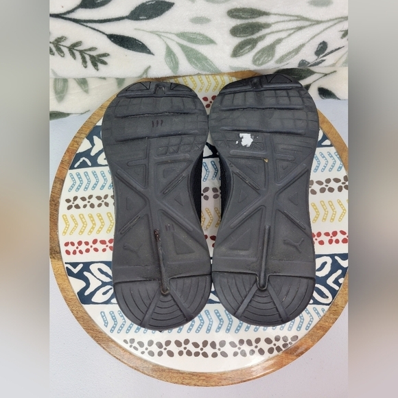 Puma Womens Uncaged Black Running Shoes Sneakers Size 6.5 - Picture 8 of 10